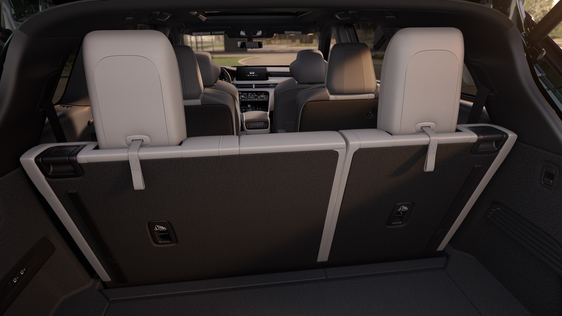 Cargo configuration 01 for the Infiniti QX60 launch